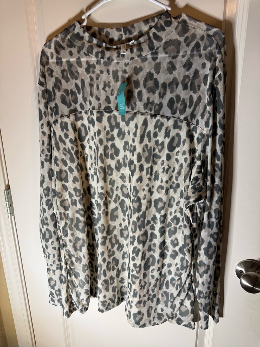Maurices Gray Leopard Print Mesh Tunic Top 3X NWT